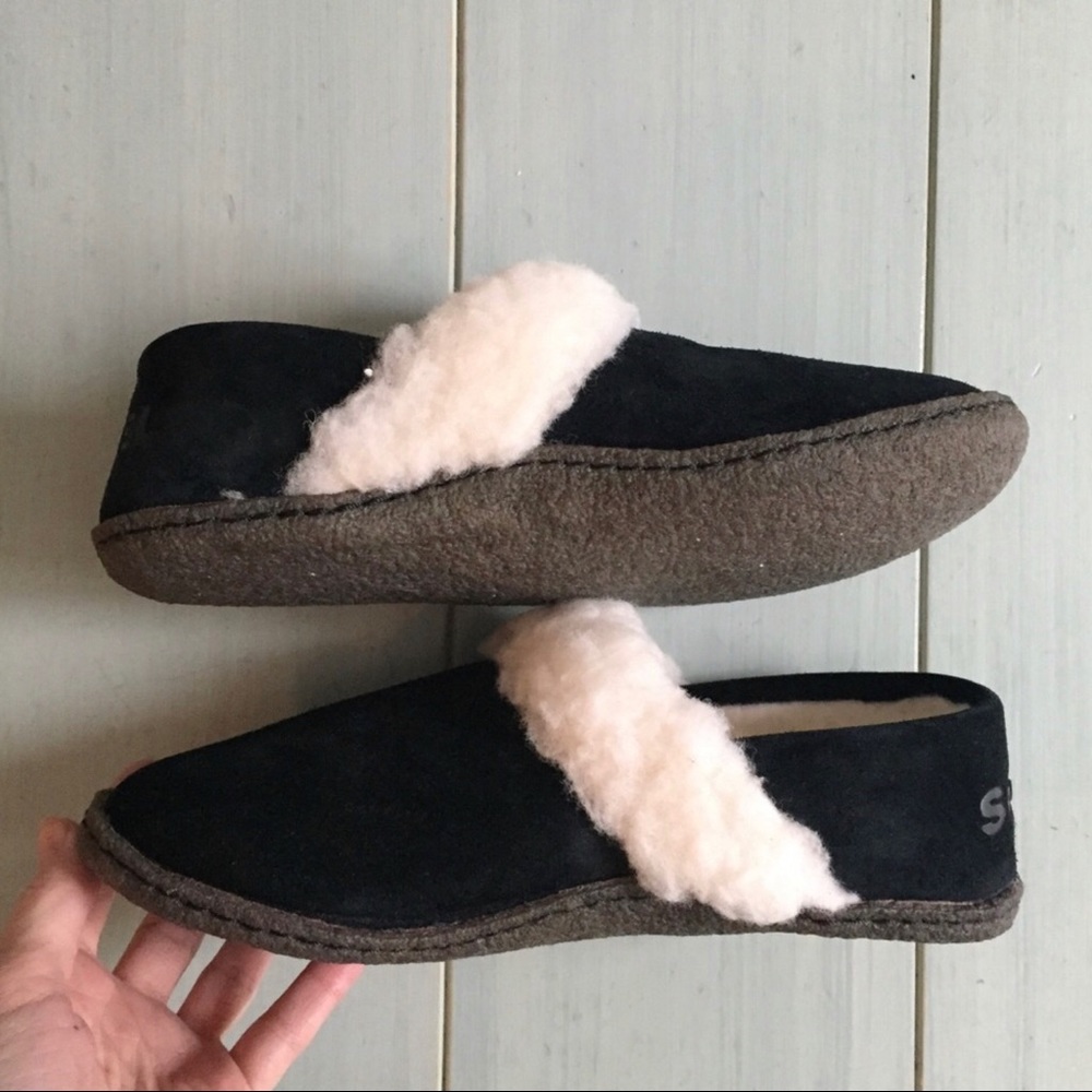 Sorel Shearling Slippers - Picture 4 of 8